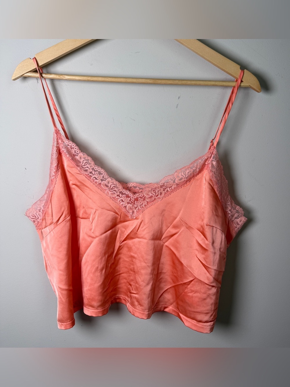 Colsie Peach Satin Lace Trim Crop Cami | Satin Slip Style Lounge Top Size L
